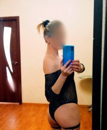 🌟 Люблю создавать незабываемые моменты и дарить море удовольствия. Живу в Москве и открыта для новых знакомств и эмоций. 😘
Мои услуги включают безупречный эскорт, расслабляющий массаж и горячие игры взрослых. Будь уверен, что я приложу все усилия, чтобы ты чувствовал себя желанным и наслаждался моментом со мной. 💃🏻
У меня есть отличные отзывы, которые подтверждают мою привлекательность и навыки. Тебе понравятся мои фото, потому что они полностью соответствуют реальности. 📸
Не упусти возможность окунуться в мир наслаждения и релаксации со мной. 🌹 Жду тебя, чтобы воплотить все твои самые сокровенные фантазии и погрузиться в безумный экстаз. 💋 Не откладывай, приходи забыться обо всем суете в Москве. 🌆 12804, 30 лет